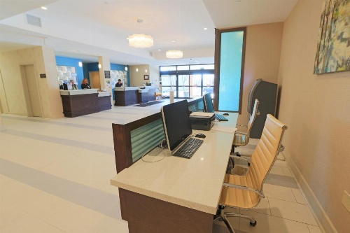 Wyndham Garden Kenosha Harborside image 19