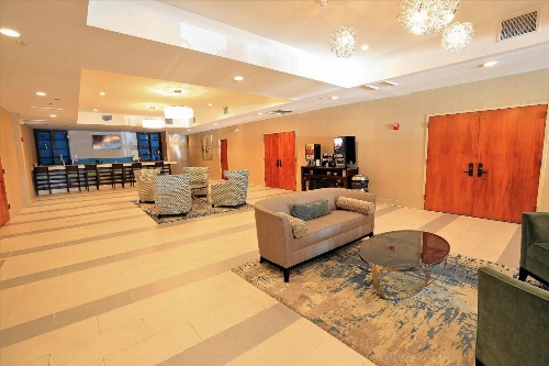 Wyndham Garden Kenosha Harborside image 4